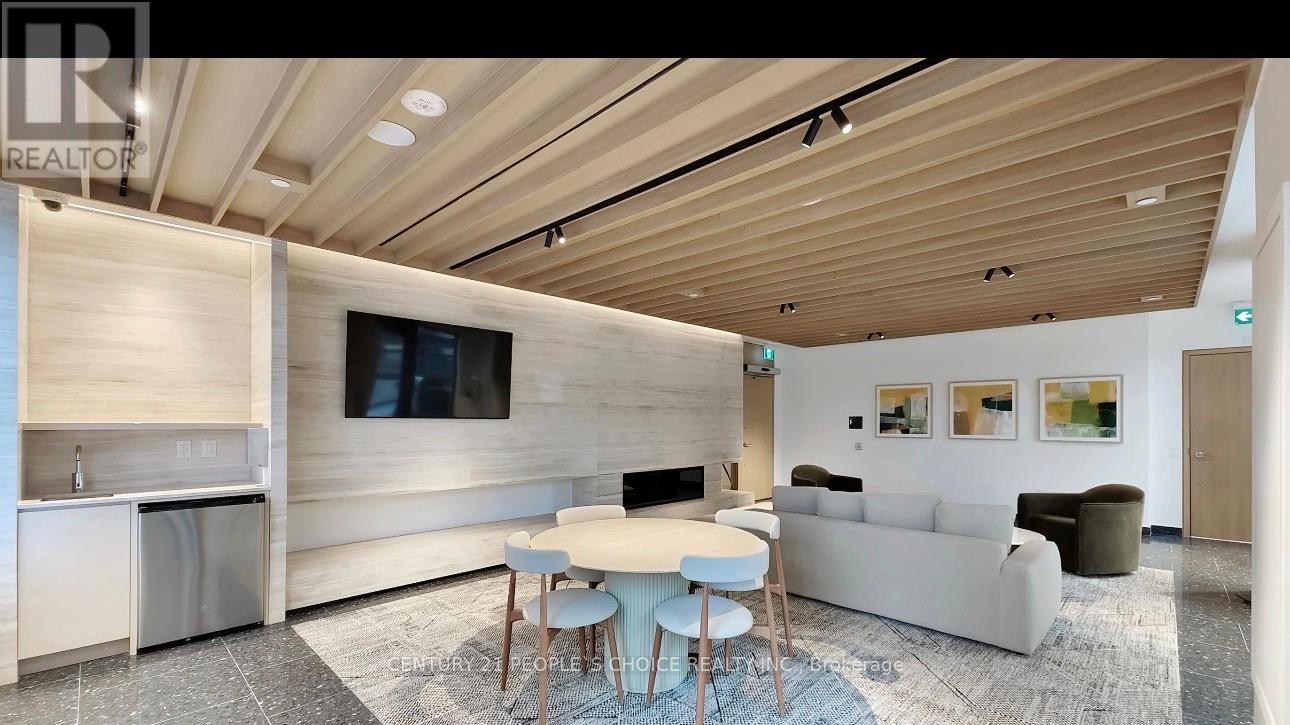 3708 - 395 Square One Drive, Mississauga, Ontario  L5B 0P6 - Photo 7 - W12809688