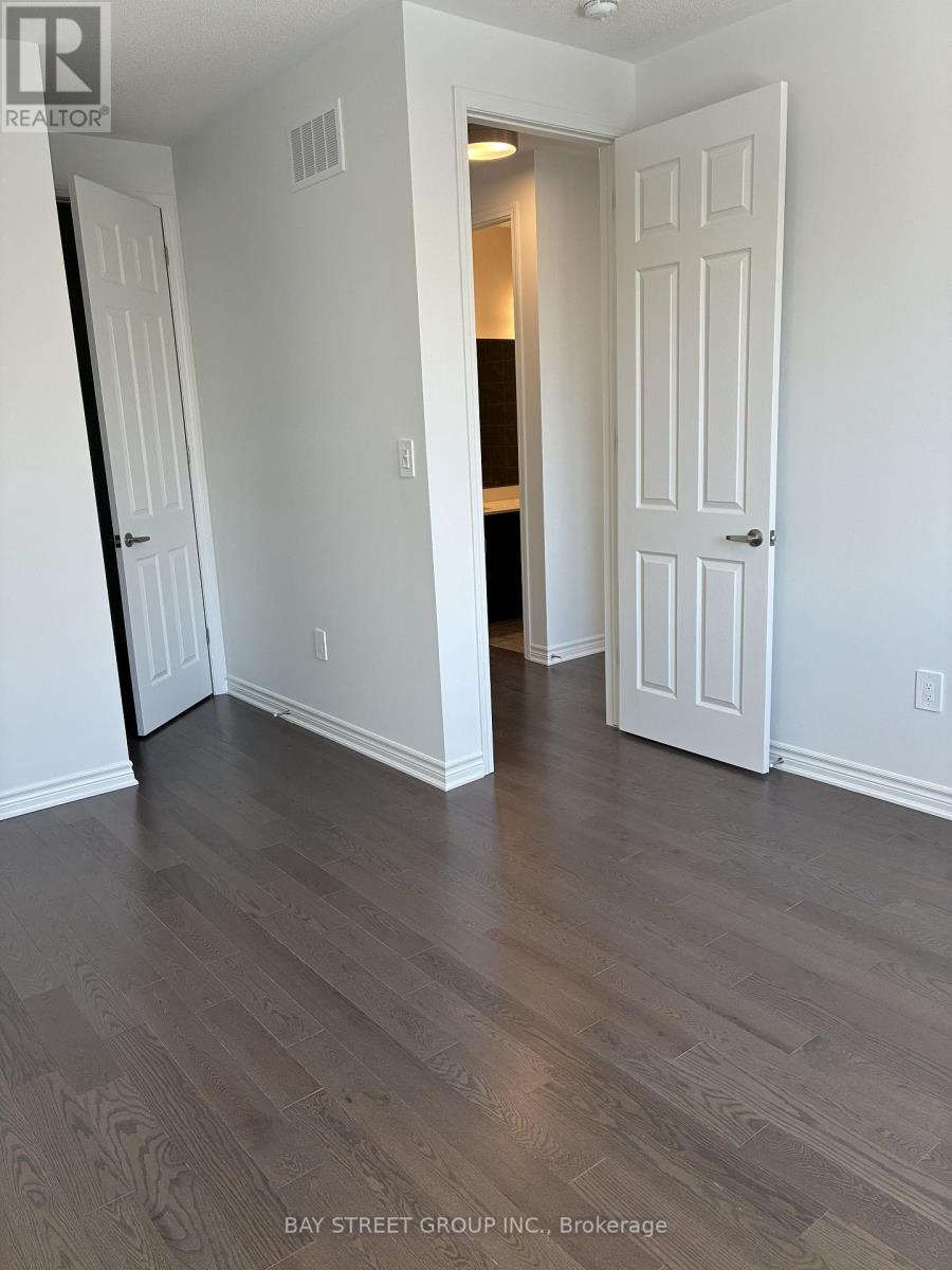 9 Moss Drive E, Markham, Ontario L6C 3S8 - Photo 21 - N12790406