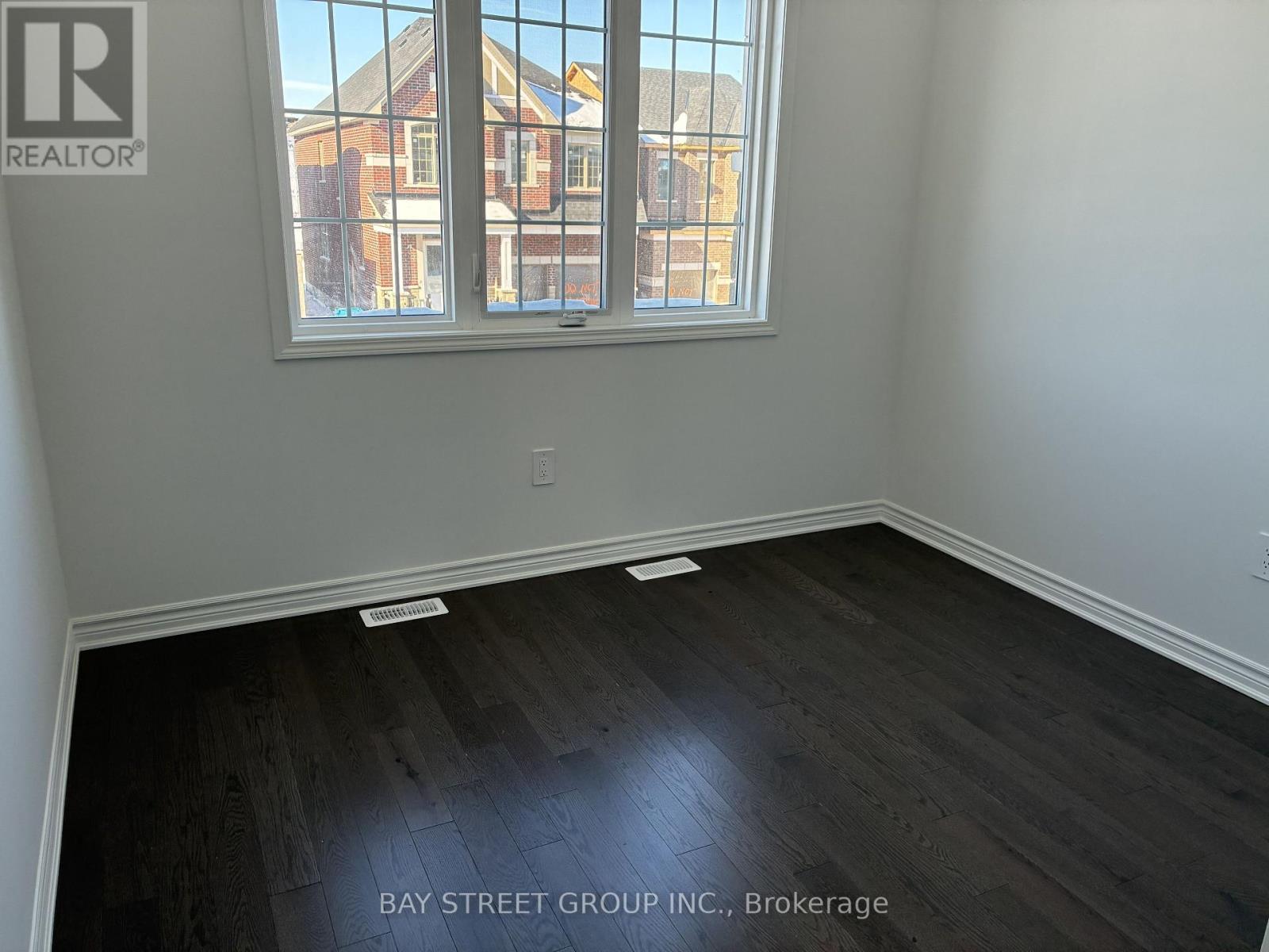 9 Moss Drive E, Markham, Ontario L6C 3S8 - Photo 37 - N12790406