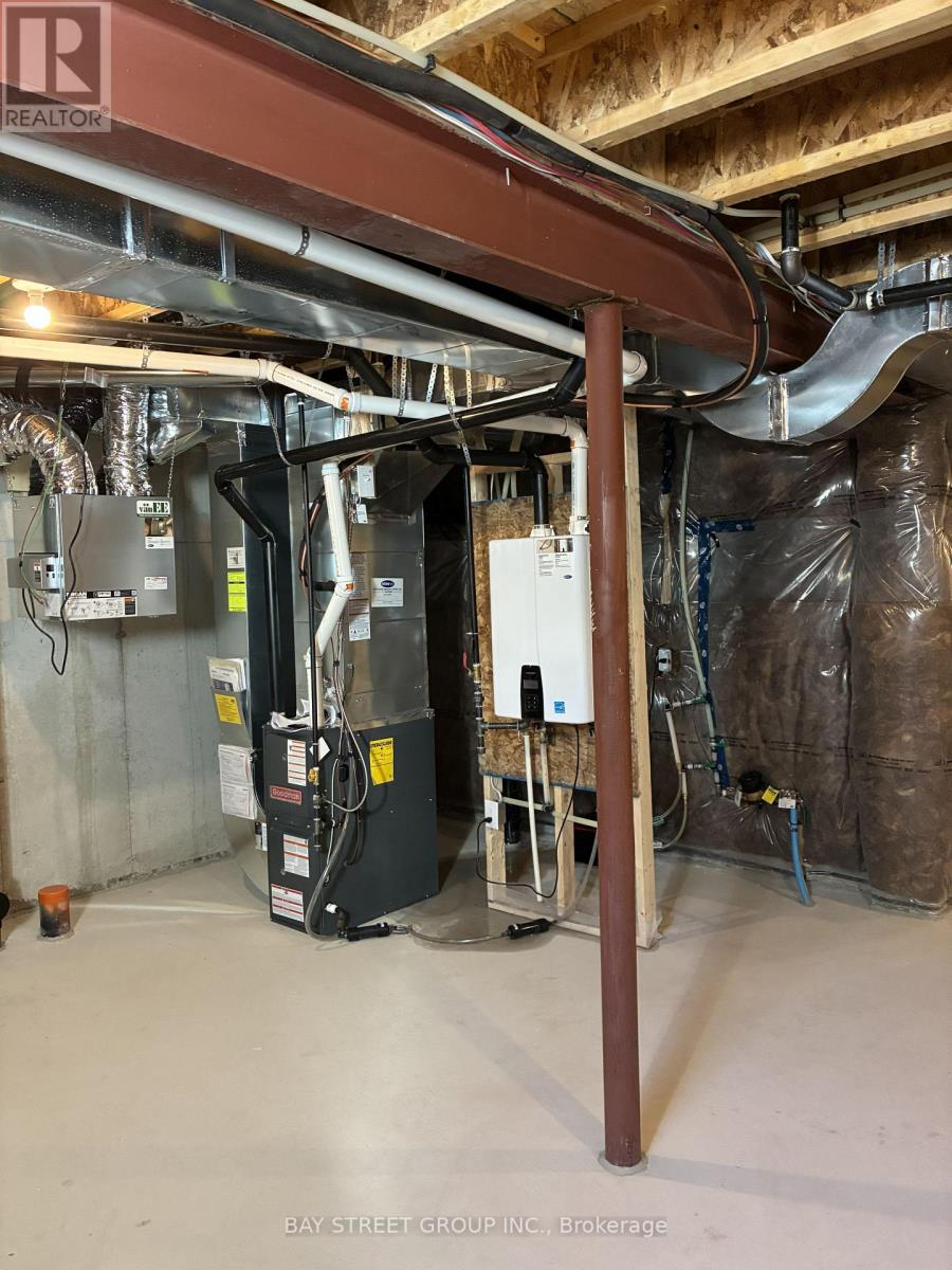 9 Moss Drive E, Markham, Ontario L6C 3S8 - Photo 48 - N12790406