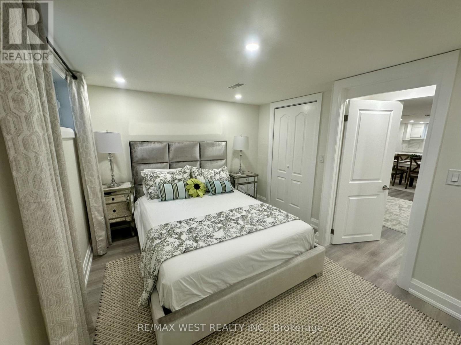 Basement - 544 Rustic Road, Toronto, Ontario  M6L 1Y1 - Photo 10 - W12809696