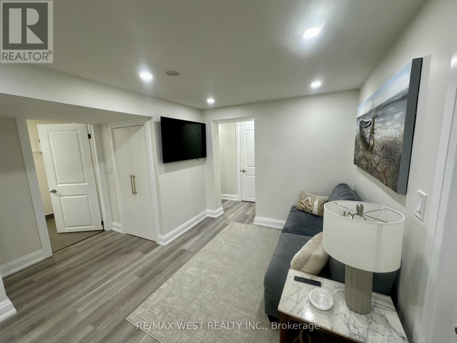 Basement - 544 Rustic Road, Toronto, Ontario  M6L 1Y1 - Photo 5 - W12809696