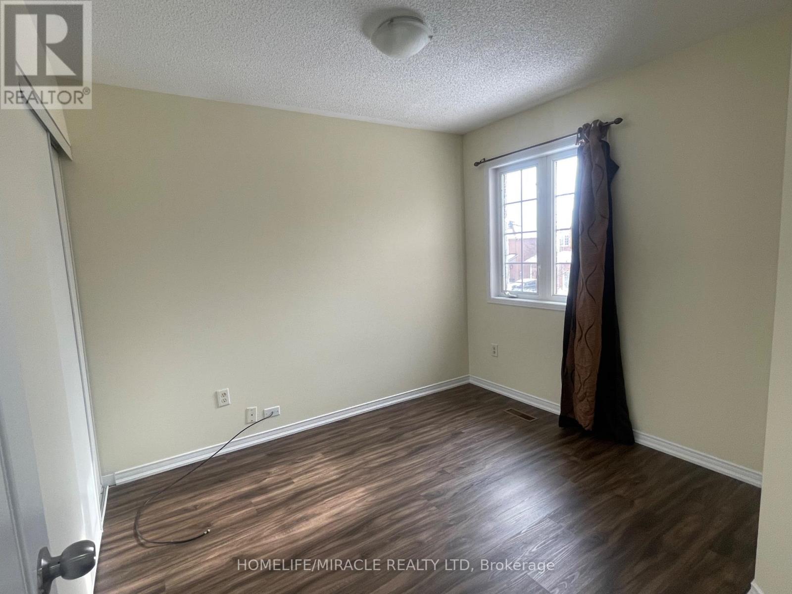 30 Lonestar Crescent, Brampton, Ontario  L7A 2H9 - Photo 16 - W12809702