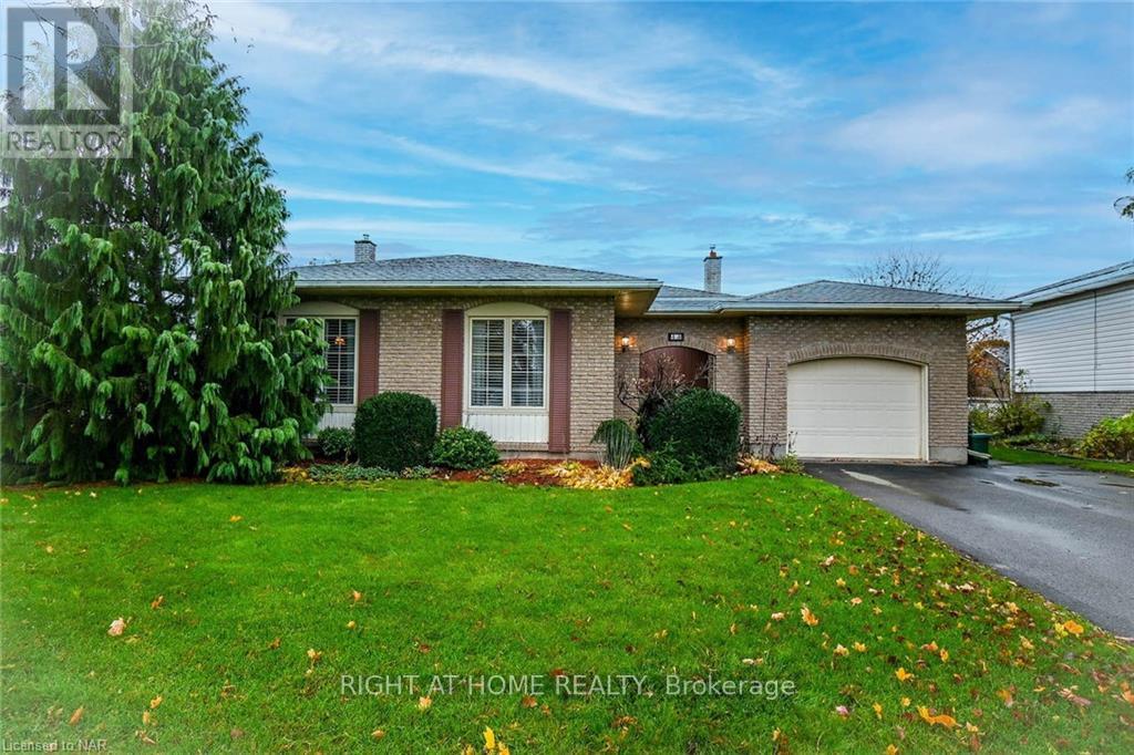 LOWER UNIT - 43 GLENAYR PLACE, Welland, Ontario