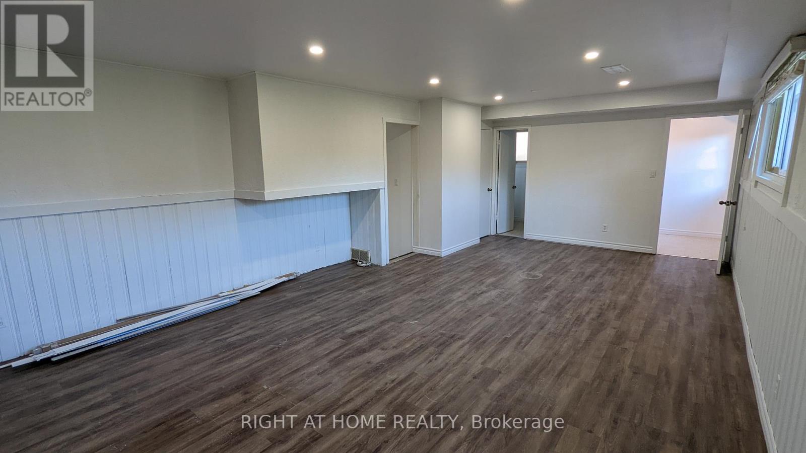 Lower Unit - 43 Glenayr Place, Welland, Ontario  L3C 3M6 - Photo 6 - X12809708