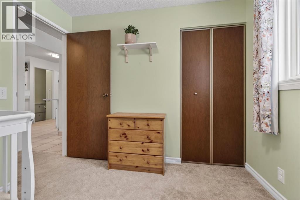 151 Erin Park Close Se, Calgary, Alberta  T2B 2V6 - Photo 23 - A2287304