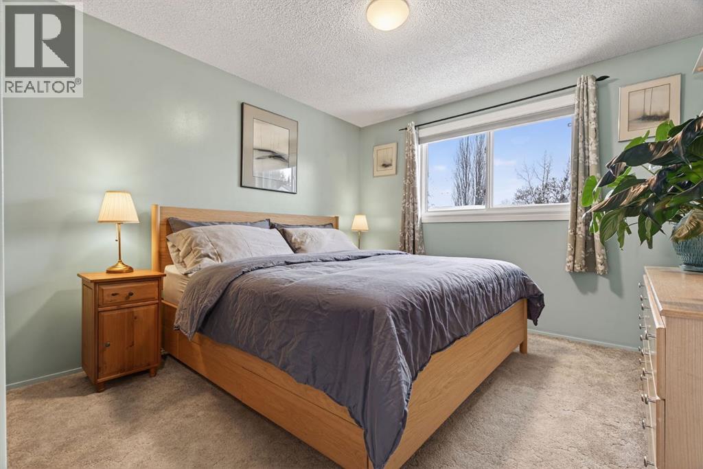 151 Erin Park Close Se, Calgary, Alberta  T2B 2V6 - Photo 18 - A2287304