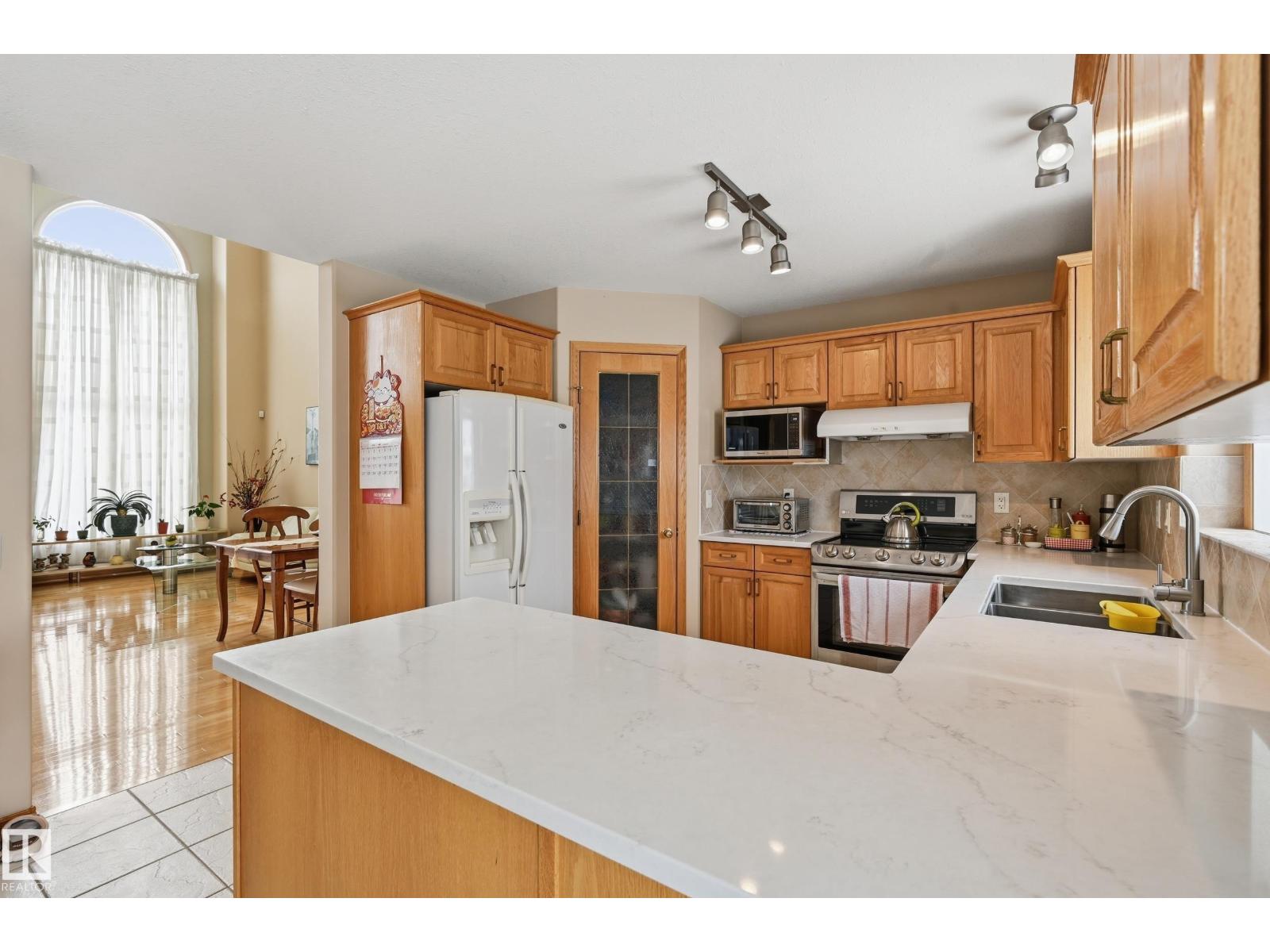 7220 161 Av Nw, Edmonton, Alberta  T5Z 3T7 - Photo 11 - E4474287