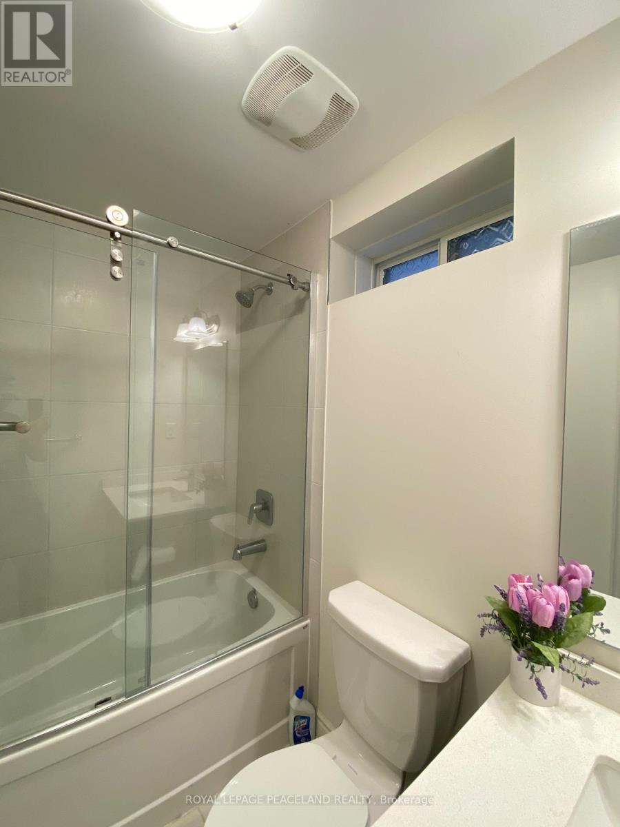 Basement-Legal Walk  Out - 30 Meadow Vista Crescent, East Gwillimbury, Ontario  L9N 0T4 - Photo 13 - N12809714