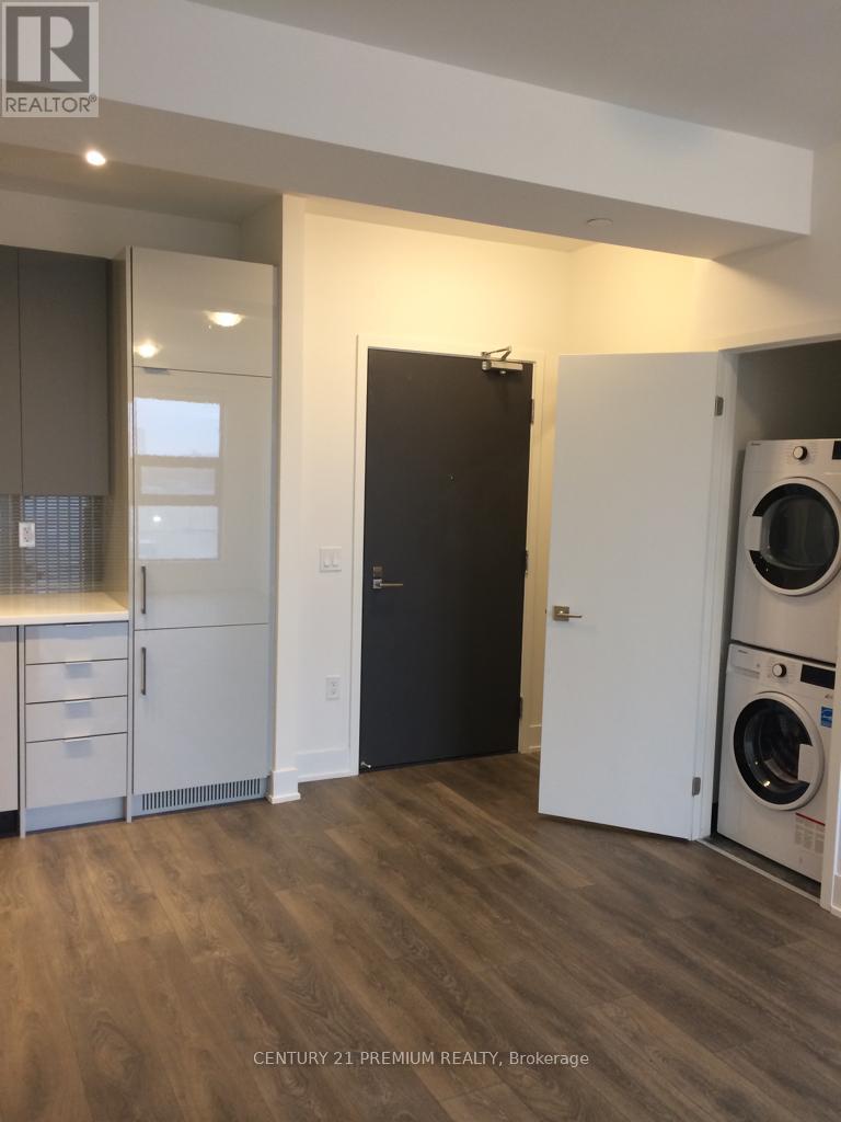 314 - 2908 Highway 7, Vaughan, Ontario  L4K 0K5 - Photo 3 - N12809724