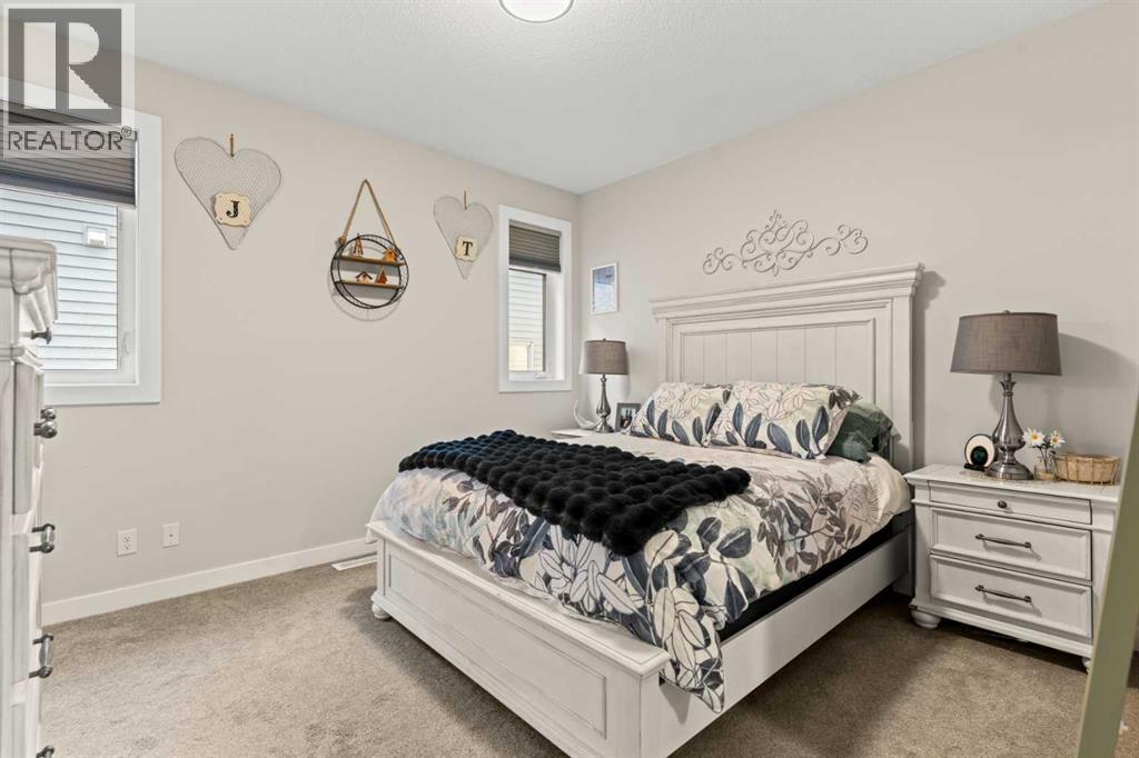 18 Drake Landing Street, Okotoks, Alberta  T1S 0P7 - Photo 22 - A2282904