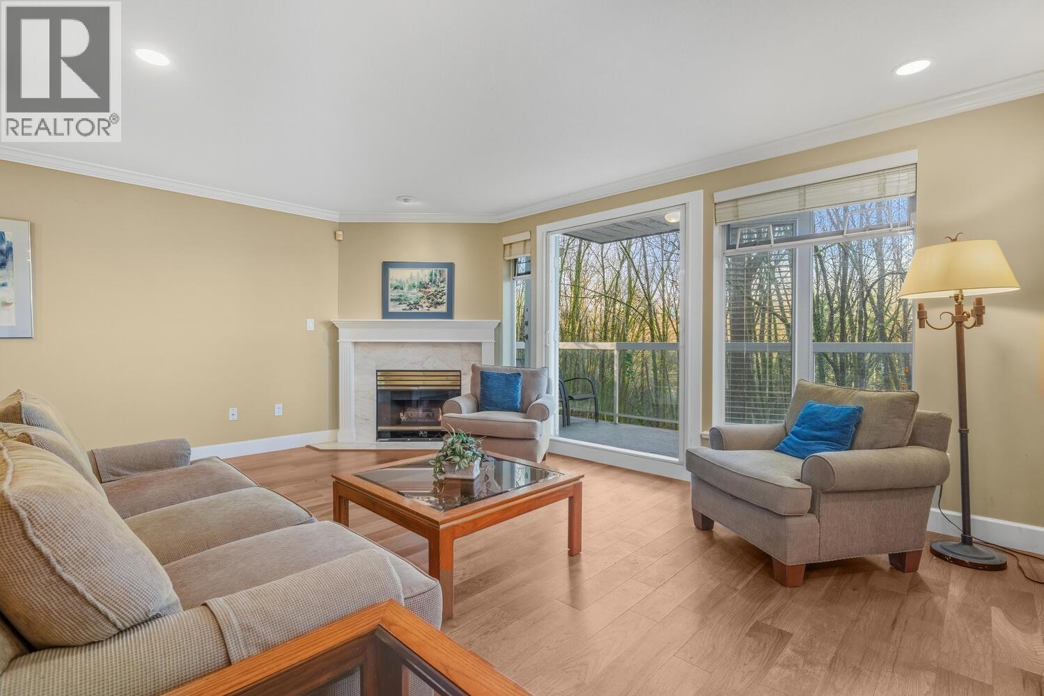 9 72 Jamieson Court, New Westminster, British Columbia  V3L 5R6 - Photo 3 - R3088220