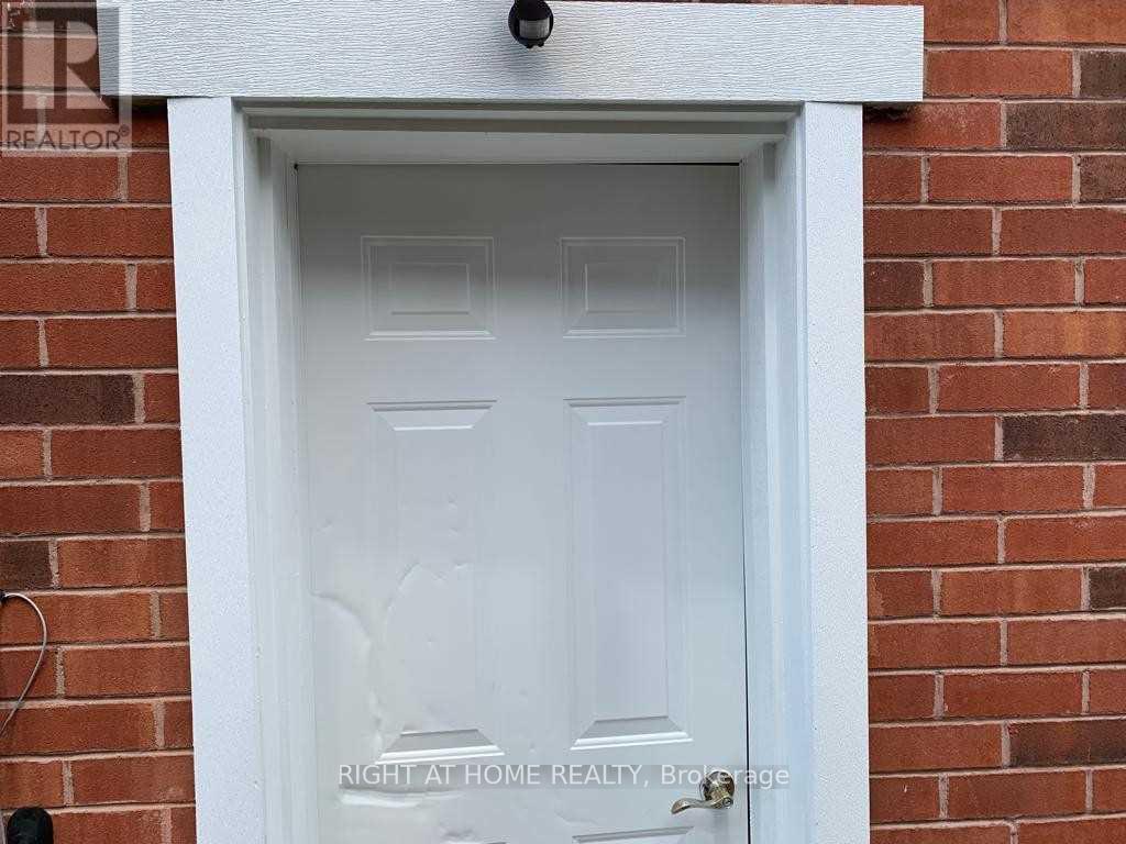 Bsmt - 1936 Pine Grove Avenue, Pickering, Ontario  L1V 6R4 - Photo 3 - E12809736