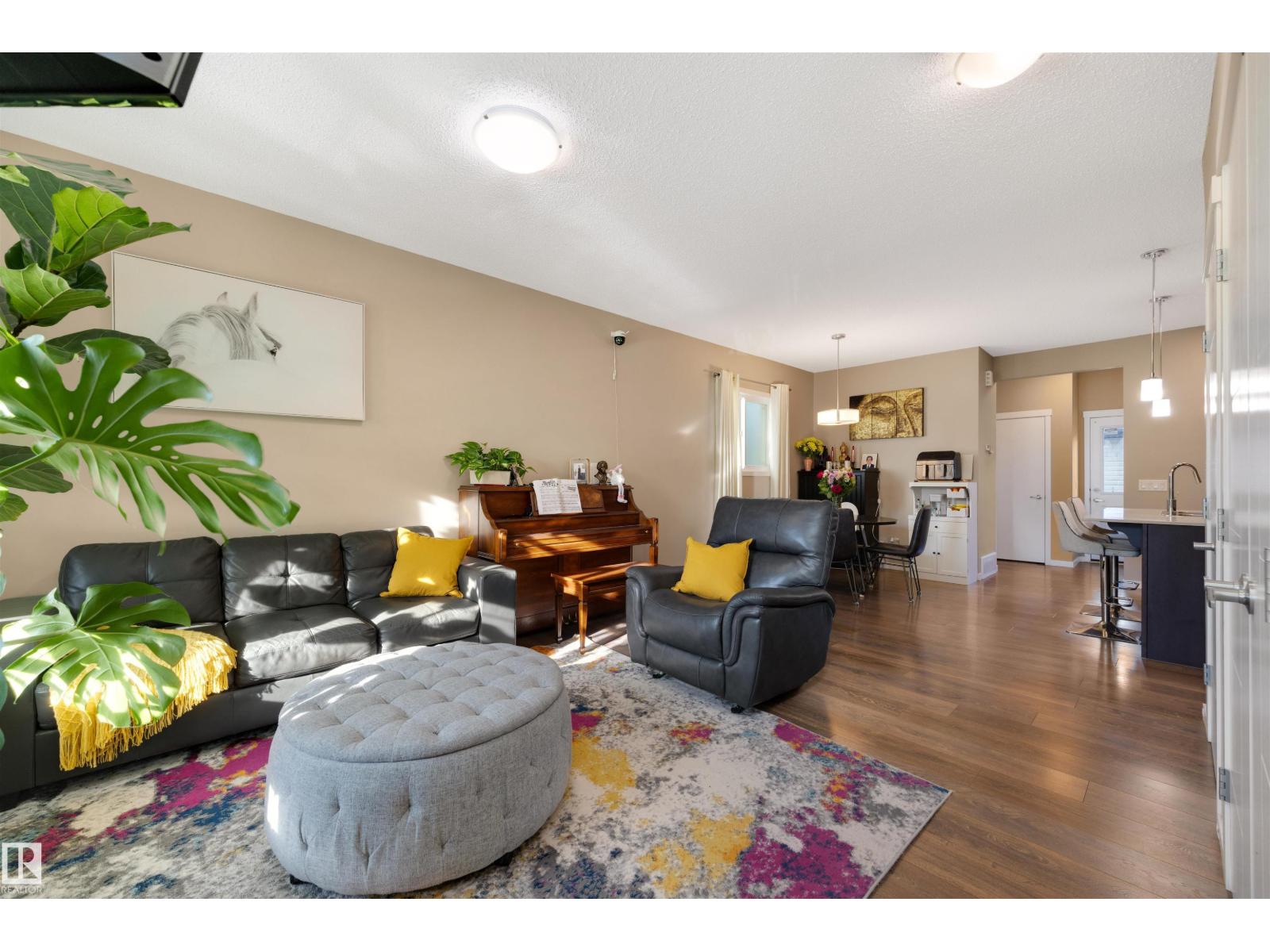 1426 26 Av Nw, Edmonton, Alberta  T6T 0W1 - Photo 5 - E4473102