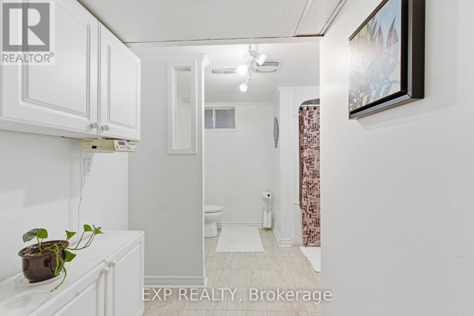 510 1/2 Niagara Street, St. Catharines, Ontario  L2M 3P5 - Photo 20 - X12809752