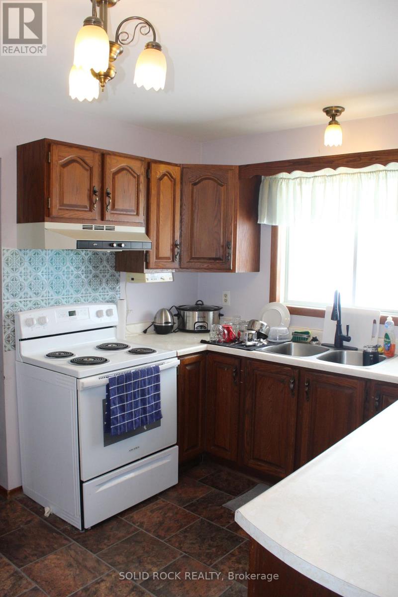 1500 Edward Street, Prescott, Ontario  K0E 1T0 - Photo 6 - X12809756