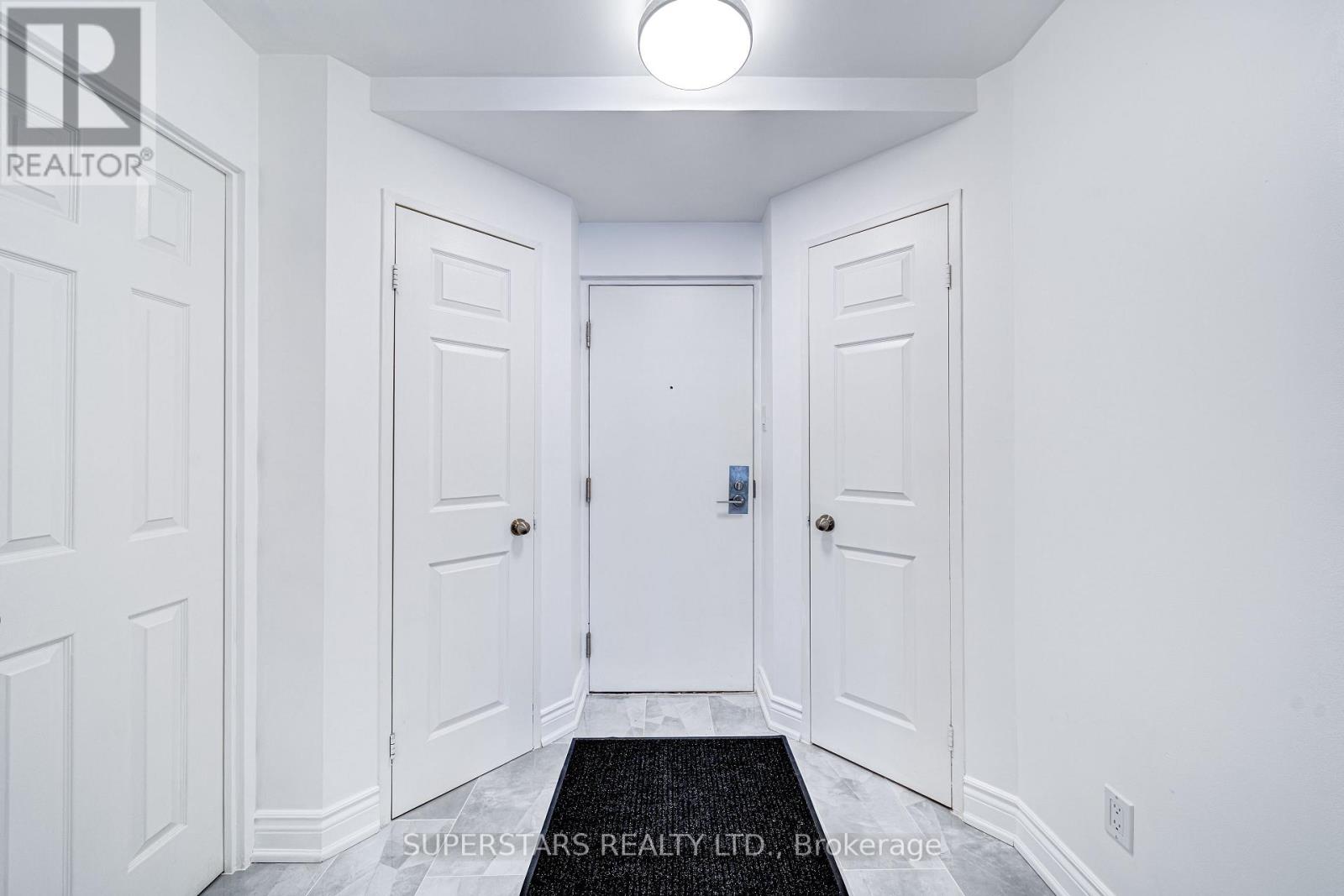 2104 - 55 Centre Avenue, Toronto, Ontario  M5G 2H5 - Photo 13 - C12808754