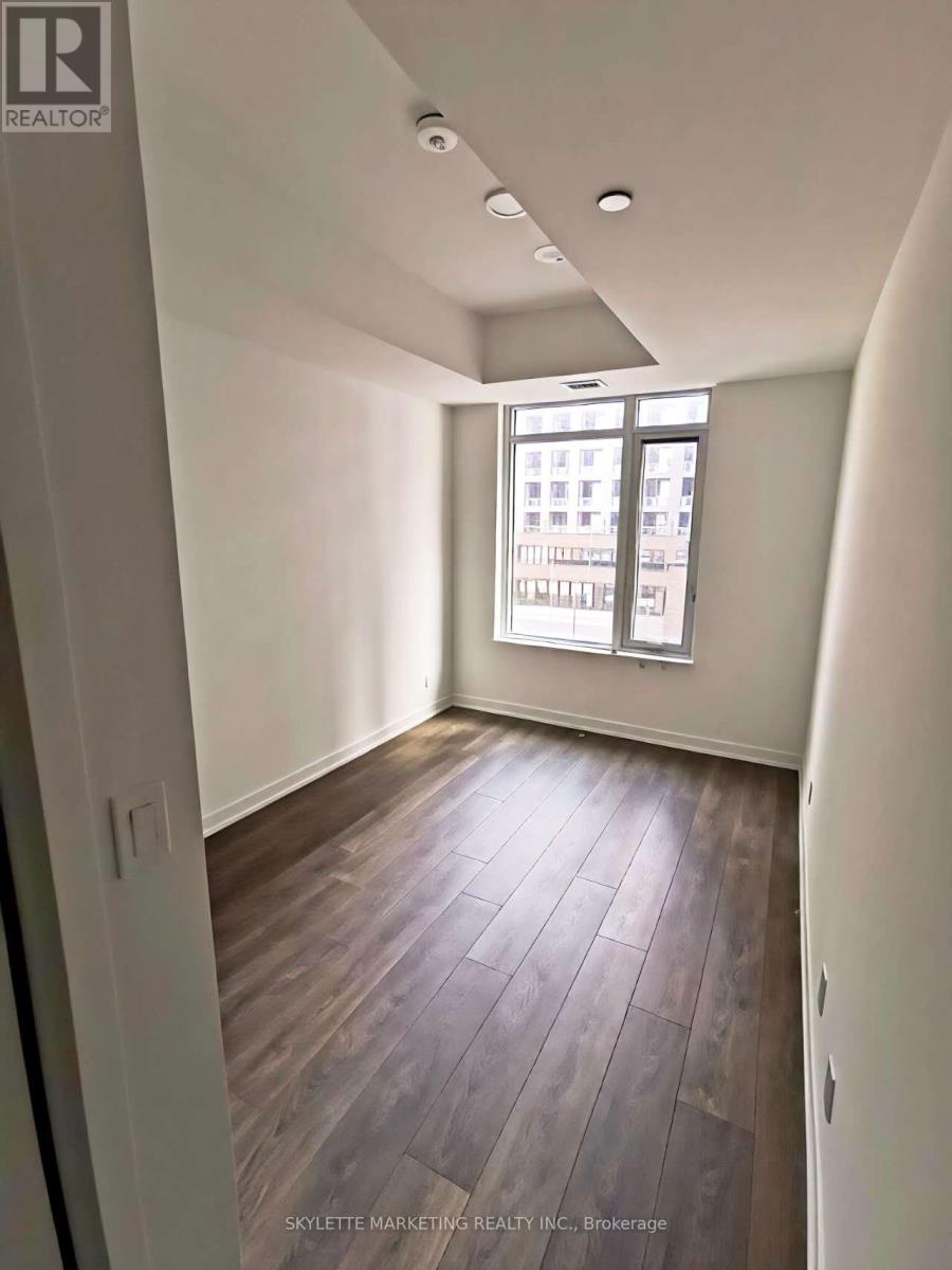 D-321 - 8 Beverley Glen Boulevard, Vaughan, Ontario  L4J 0L5 - Photo 3 - N12809764