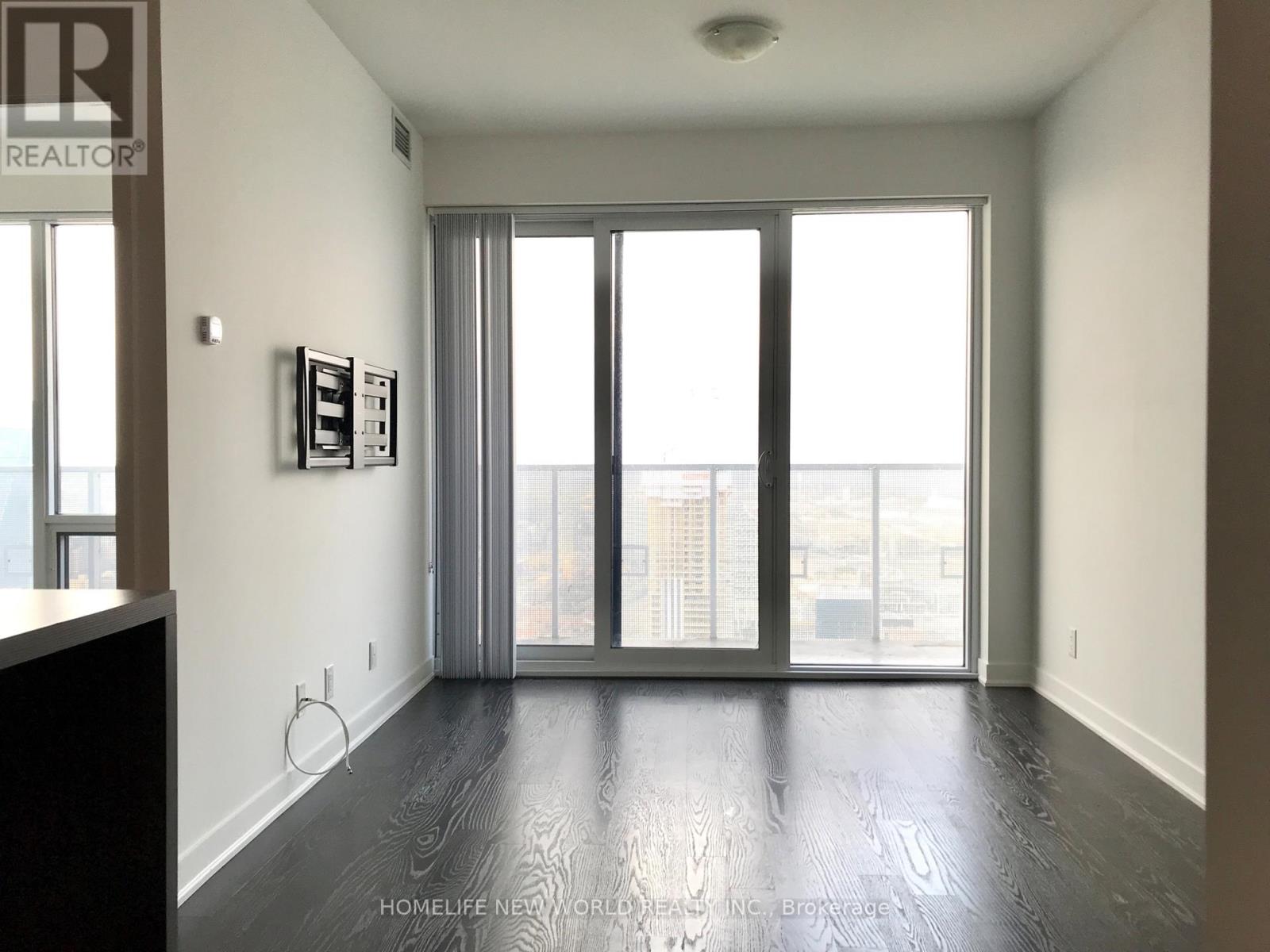 7006 - 88 Harbour Street, Toronto, Ontario  M5J 0C3 - Photo 8 - C12809768