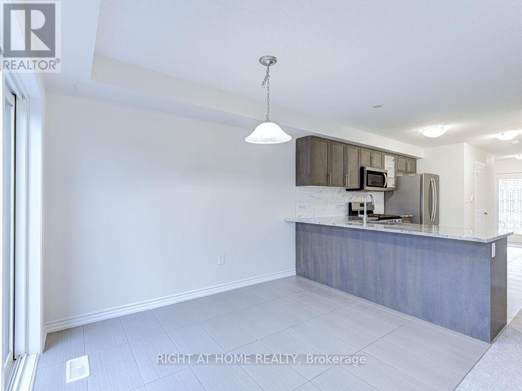 121 Scarletwood Street, Hamilton, Ontario  L8J 0K8 - Photo 16 - X12809766