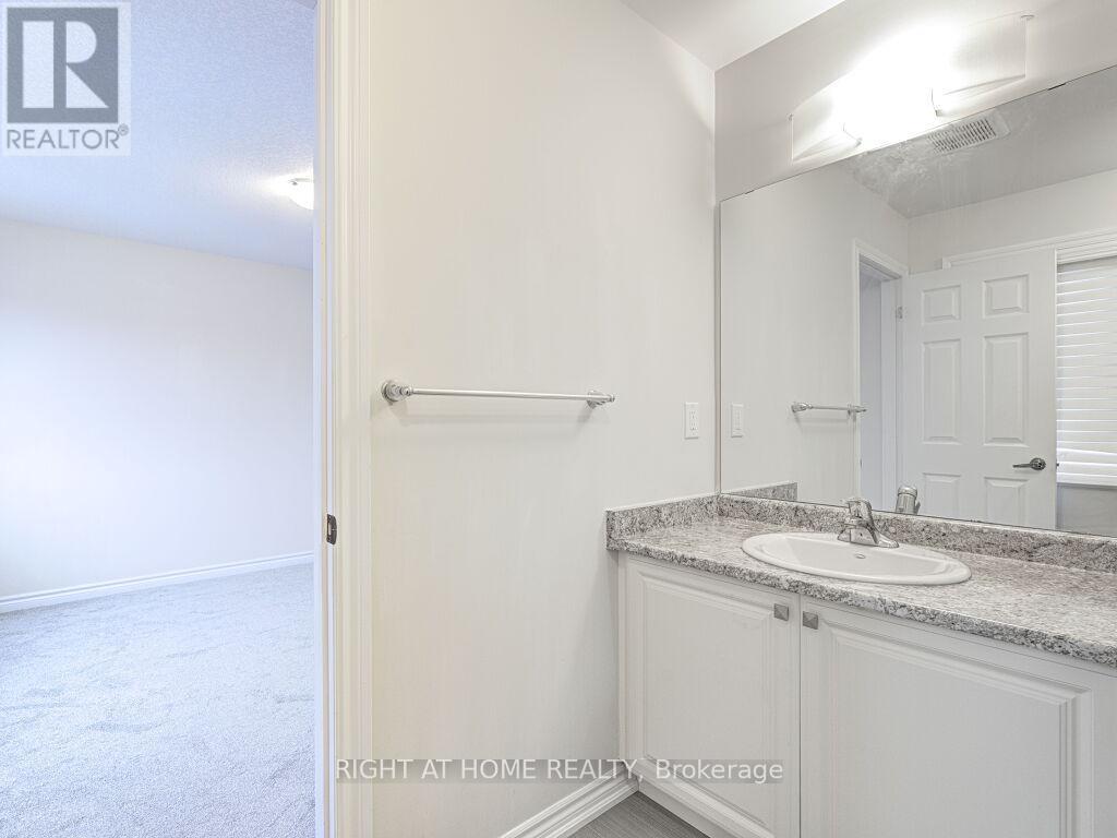 121 Scarletwood Street, Hamilton, Ontario  L8J 0K8 - Photo 35 - X12809766