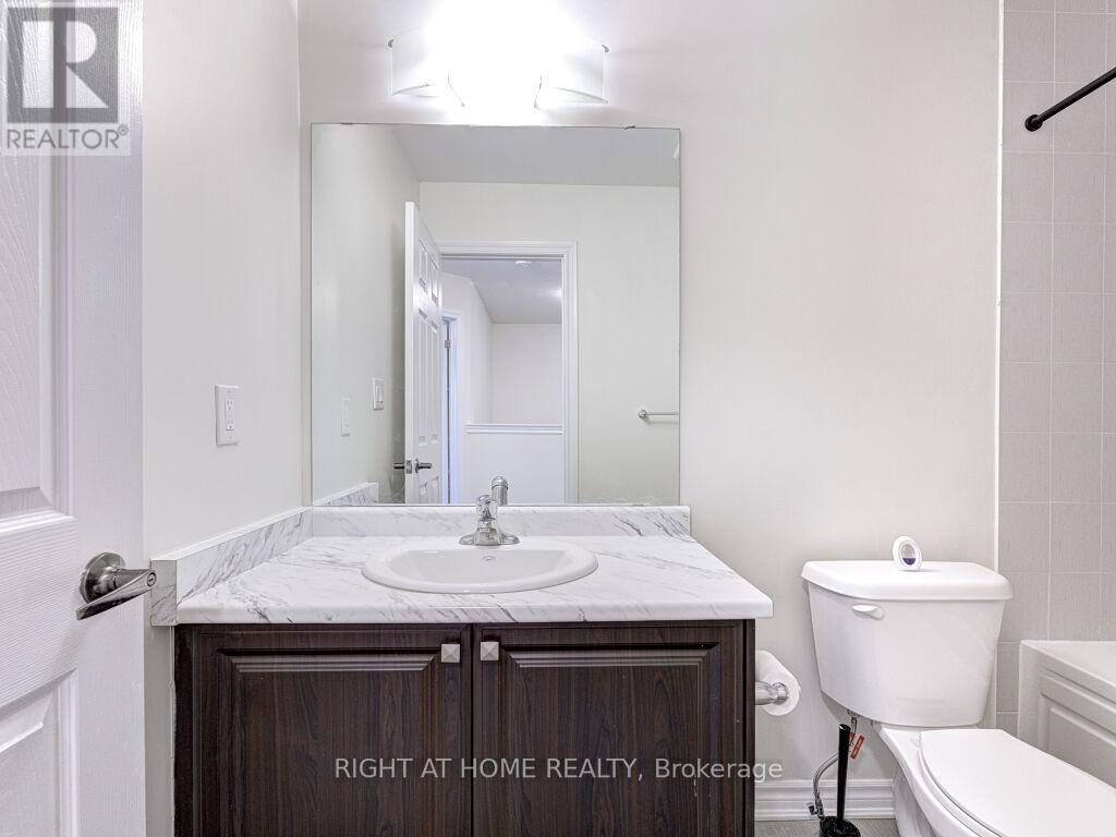 121 Scarletwood Street, Hamilton, Ontario  L8J 0K8 - Photo 41 - X12809766