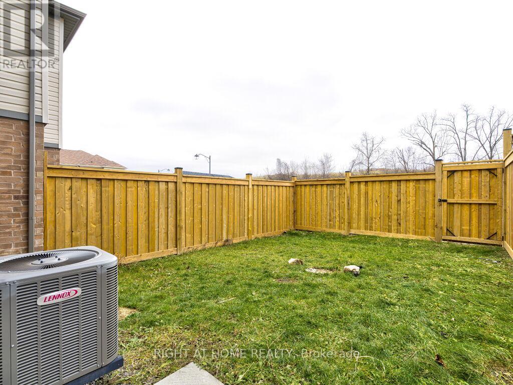 121 Scarletwood Street, Hamilton, Ontario  L8J 0K8 - Photo 44 - X12809766