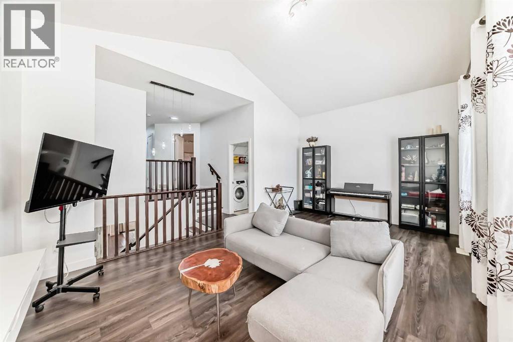 19 Valley Pointe Way Nw, Calgary, Alberta  T3B 6B1 - Photo 17 - A2284371