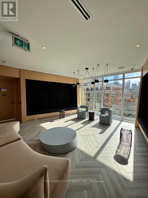 1605 - 380 Dundas Street W, Toronto, Ontario  M5T 1G2 - Photo 34 - C12809772