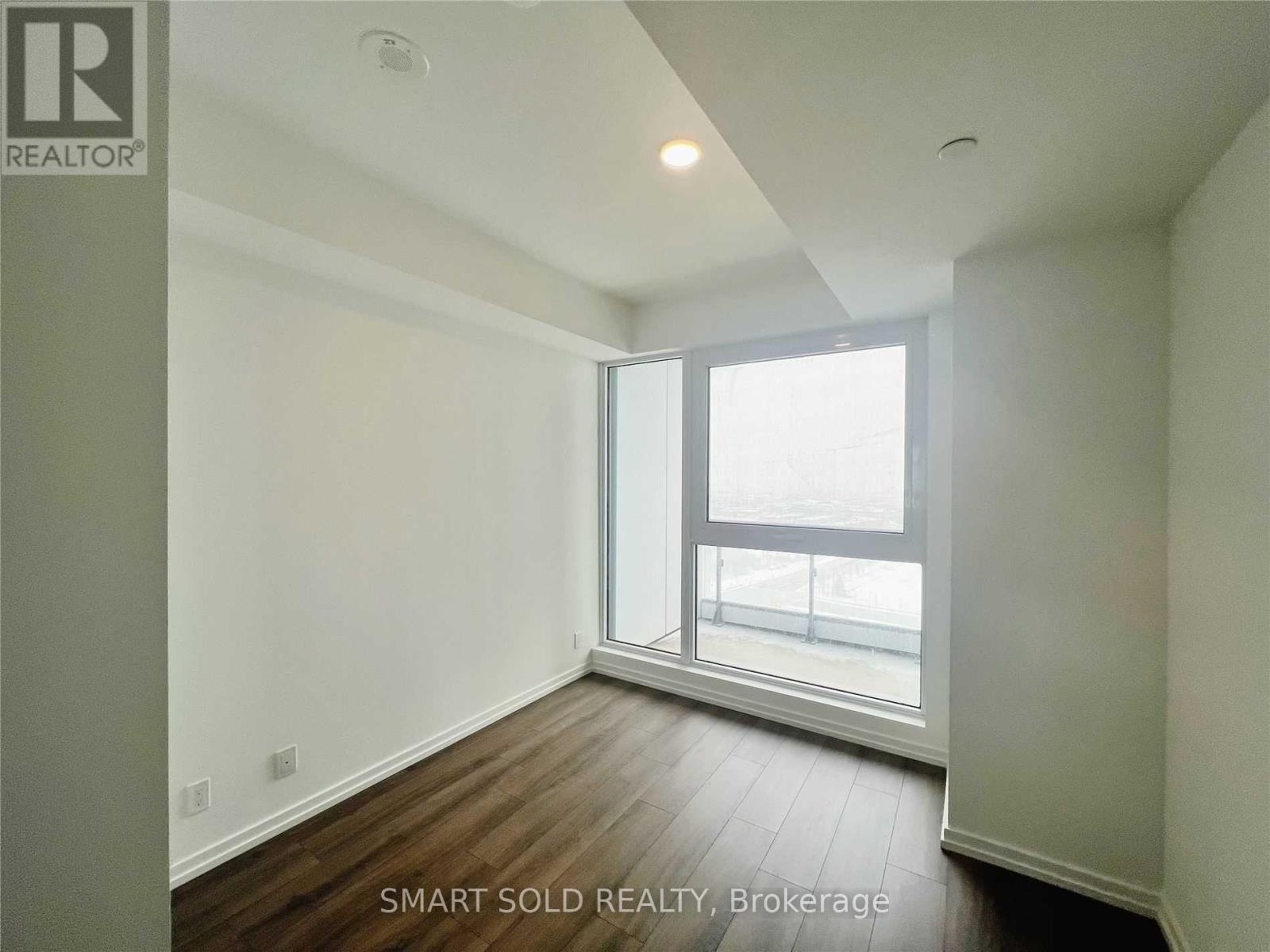 1807 - 1000 Portage Parkway, Vaughan, Ontario  L4K 5K8 - Photo 12 - N12809780