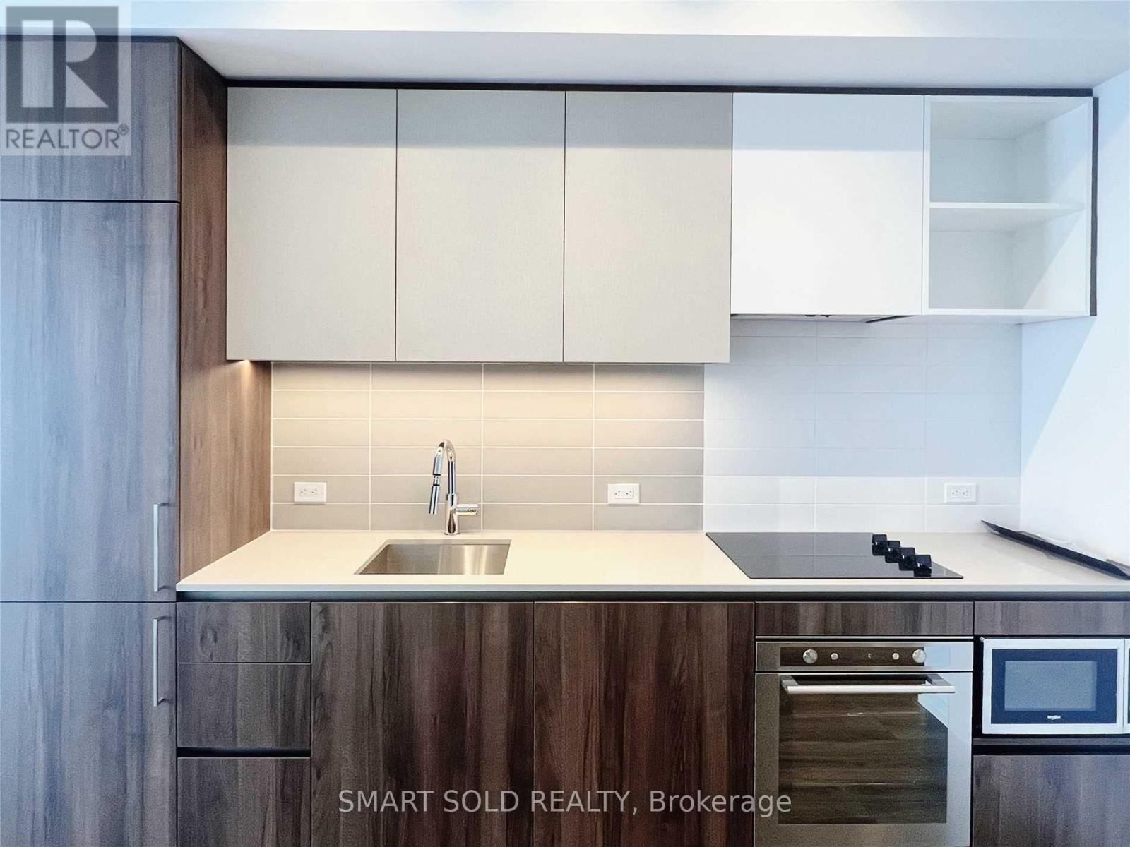 1807 - 1000 Portage Parkway, Vaughan, Ontario  L4K 5K8 - Photo 7 - N12809780