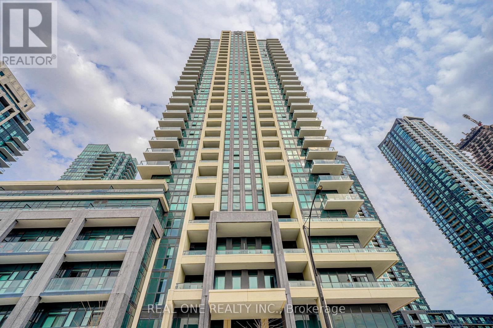 422 - 4055 PARKSIDE VILLAGE DRIVE, Mississauga, Ontario