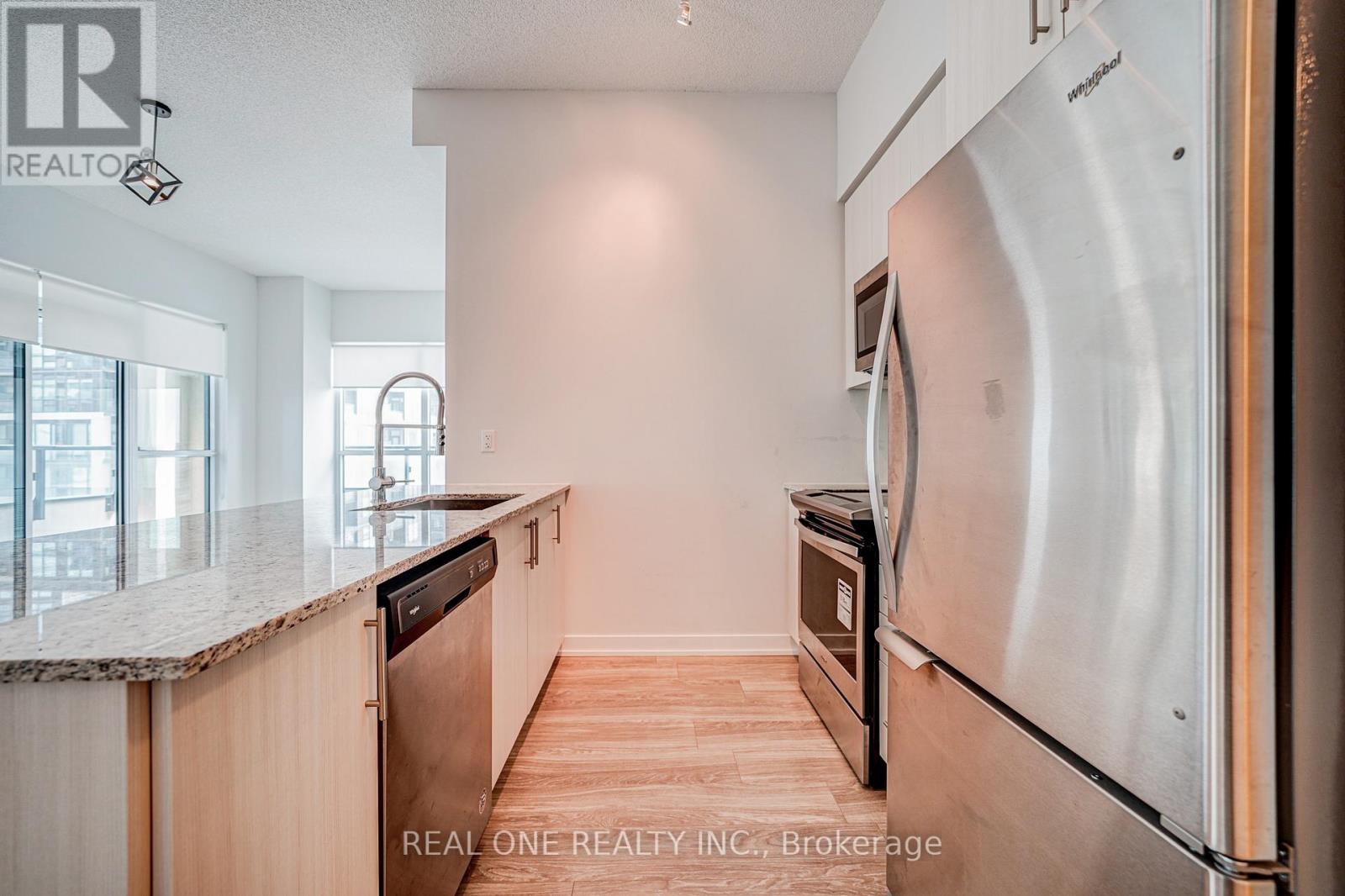 422 - 4055 Parkside Village Drive, Mississauga, Ontario  L5B 0K8 - Photo 12 - W12809786