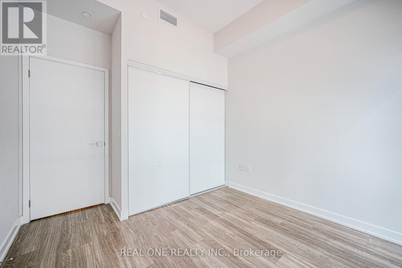 422 - 4055 Parkside Village Drive, Mississauga, Ontario  L5B 0K8 - Photo 25 - W12809786