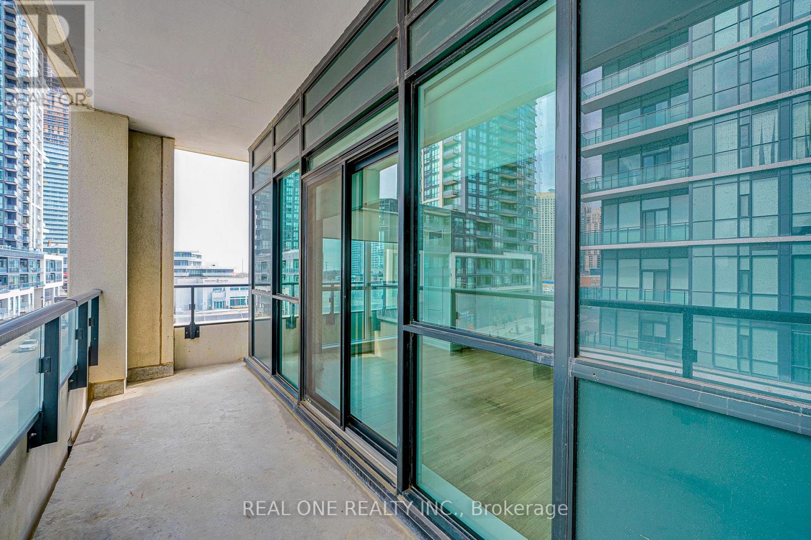 422 - 4055 Parkside Village Drive, Mississauga, Ontario  L5B 0K8 - Photo 31 - W12809786