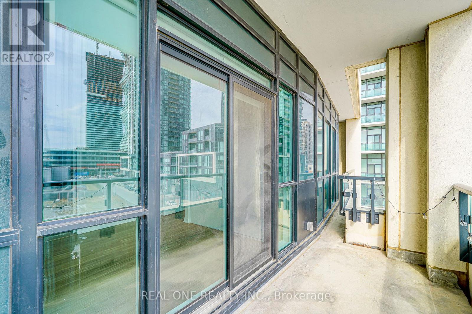 422 - 4055 Parkside Village Drive, Mississauga, Ontario  L5B 0K8 - Photo 37 - W12809786