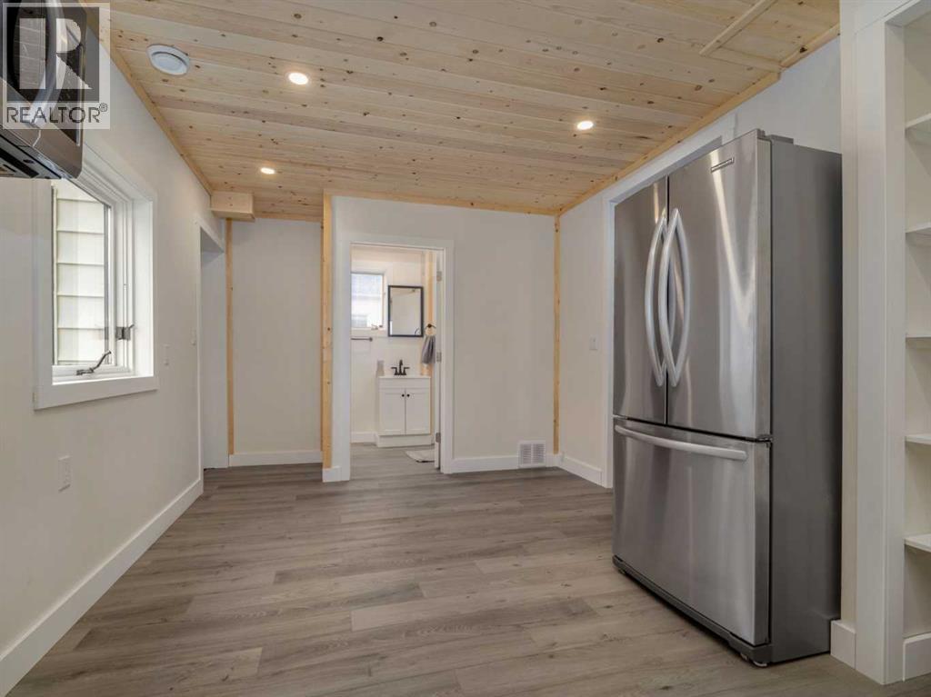 818 Mountain Street, Pincher Creek, Alberta  T0K 1W0 - Photo 23 - A2286562