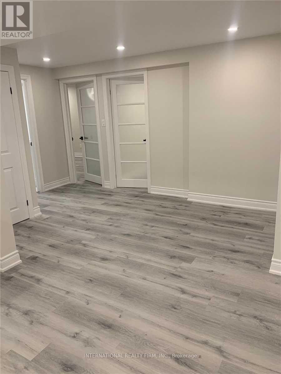 62 Embassy Drive, Vaughan, Ontario  L4L 5B1 - Photo 4 - N12809794