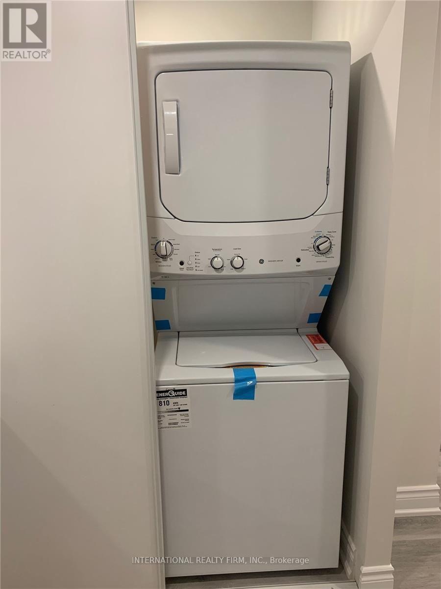 62 Embassy Drive, Vaughan, Ontario  L4L 5B1 - Photo 7 - N12809794