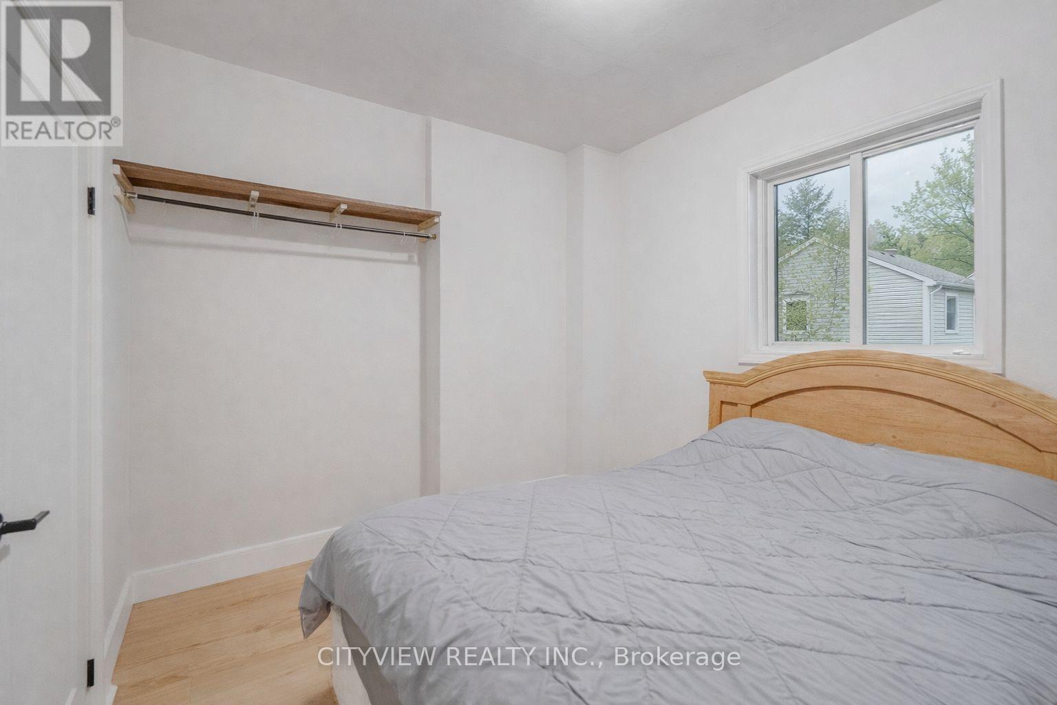 382 Beach Road, Hamilton, Ontario  L8H 3K5 - Photo 16 - X12809792