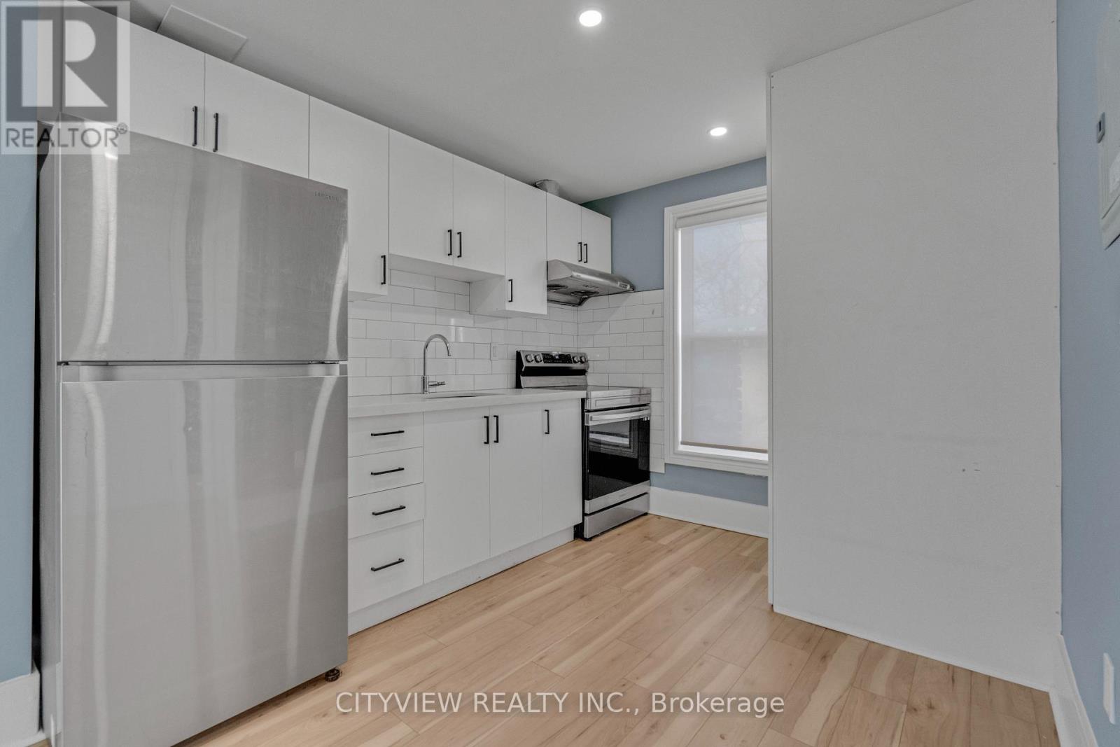 382 Beach Road, Hamilton, Ontario  L8H 3K5 - Photo 24 - X12809792