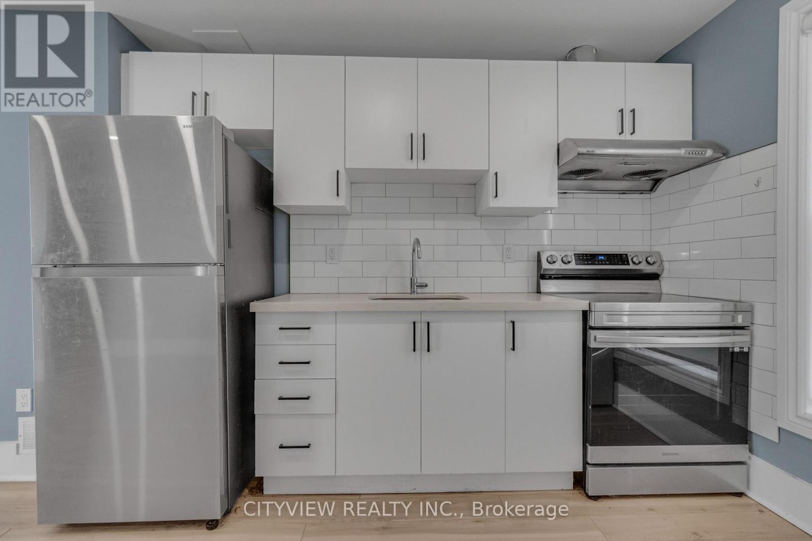 382 Beach Road, Hamilton, Ontario  L8H 3K5 - Photo 27 - X12809792