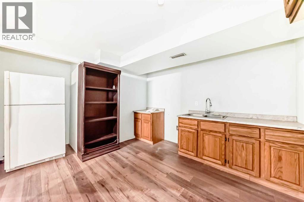 215 Appleglen Park Se, Calgary, Alberta  T2A 7V9 - Photo 26 - A2286547