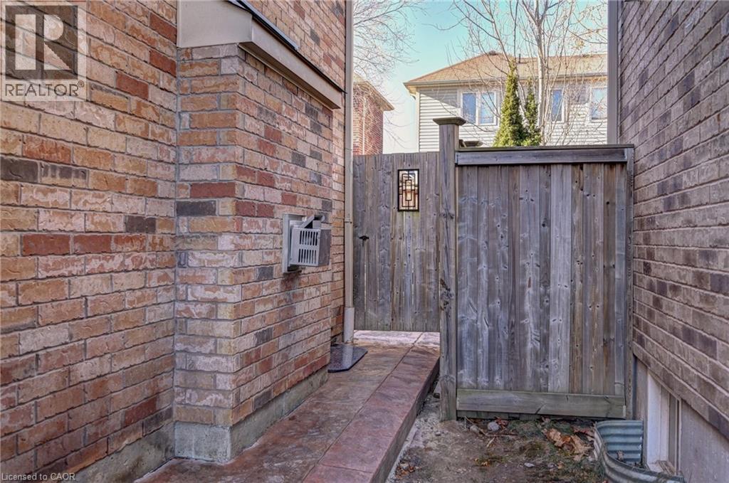 43 Apple Drive Unit# Basement Unit, Cambridge, Ontario  N3C 0E7 - Photo 4 - 40806811