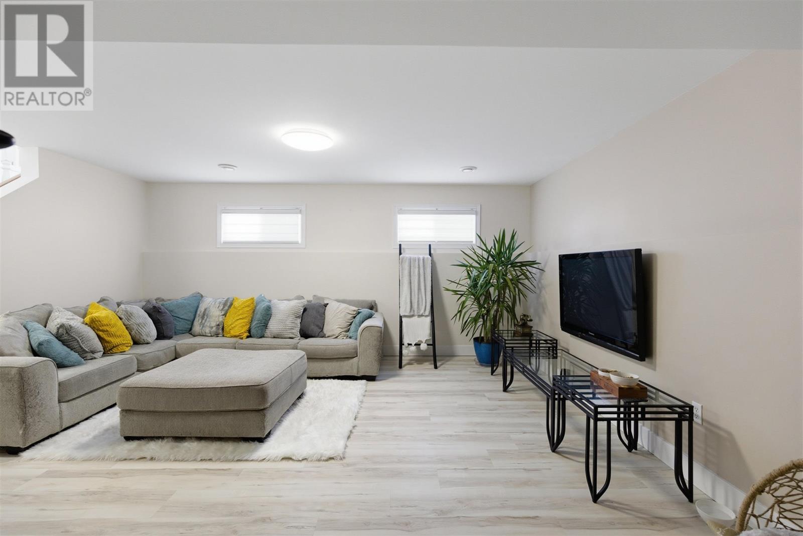 129 Simon Ave, Sault Ste. Marie, Ontario P6A 6T1 - Photo 27 - SM260225