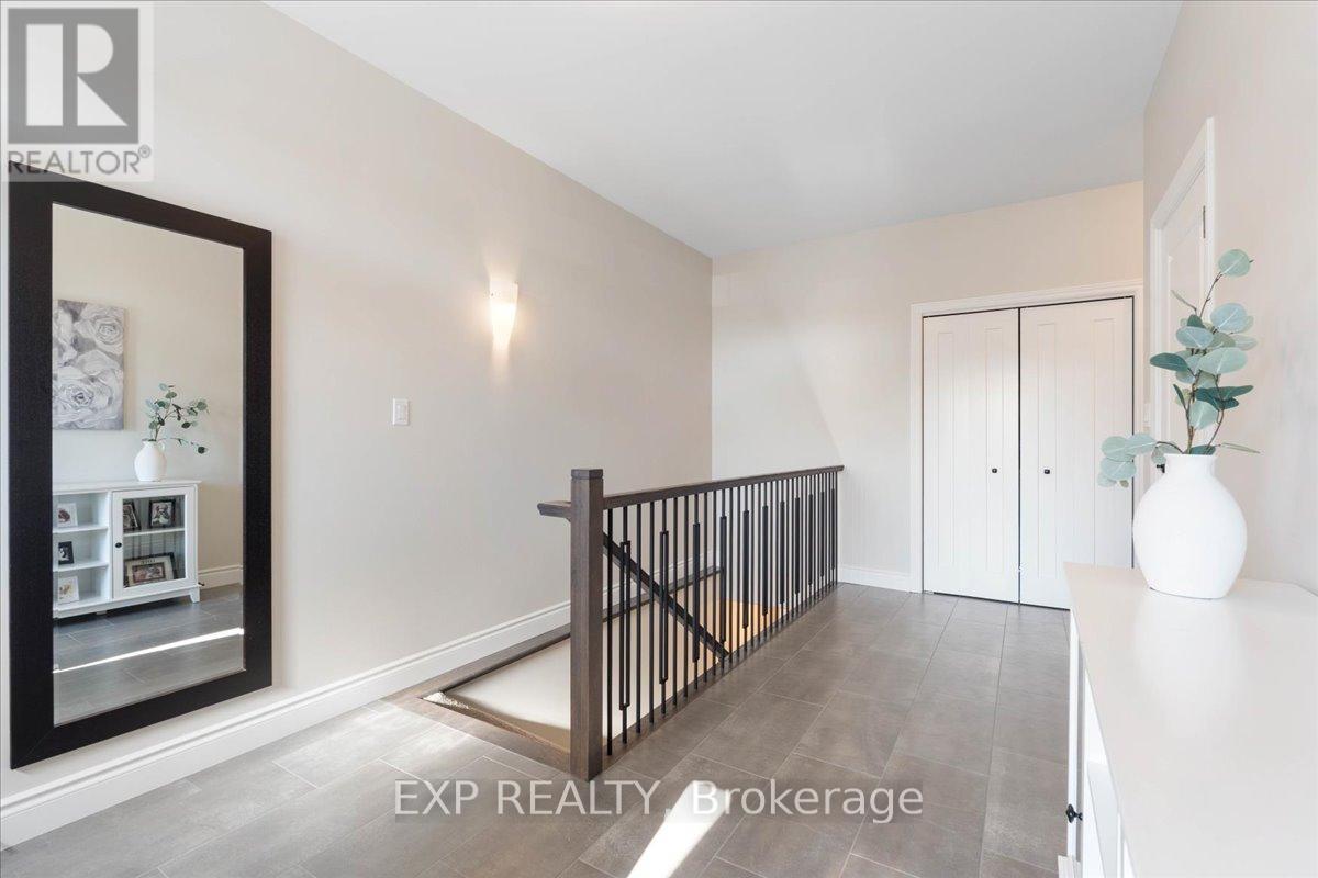 30 Raycroft Drive, Belleville (Thurlow Ward), Ontario  K8N 0R4 - Photo 26 - X12809824