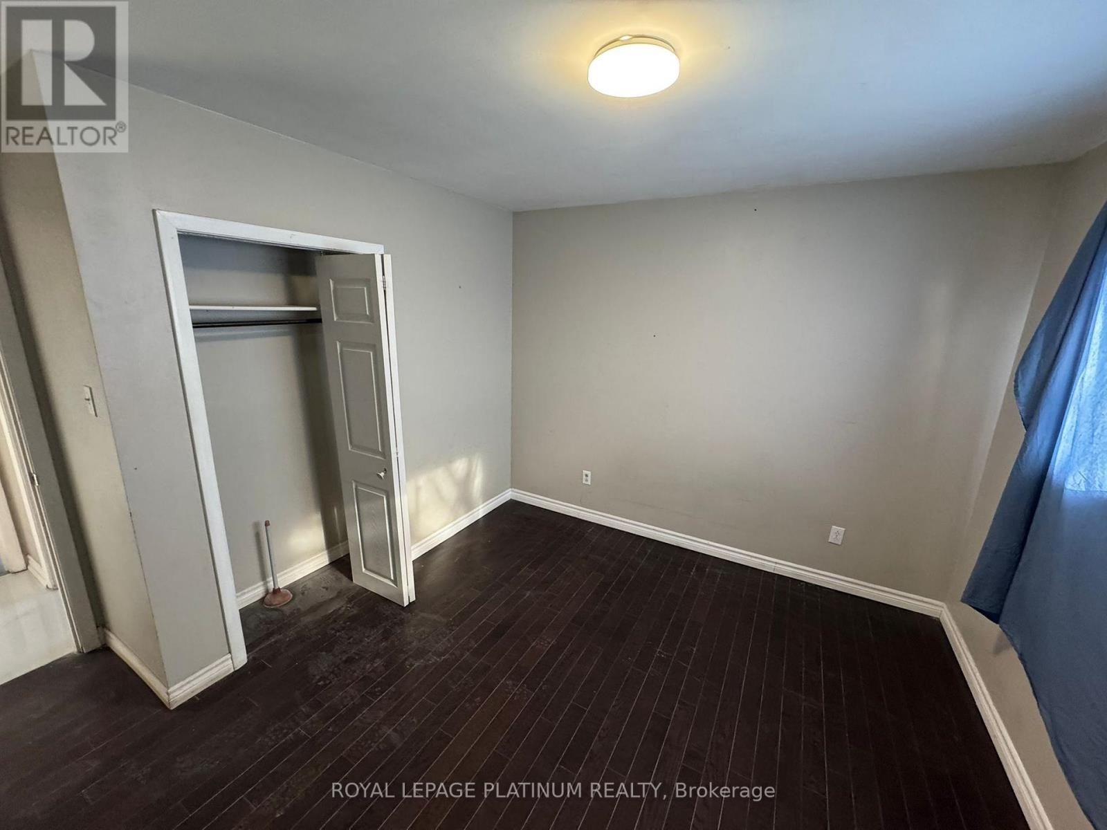 179 Bartley Bull Parkway, Brampton, Ontario  L6W 2K1 - Photo 5 - W12755324