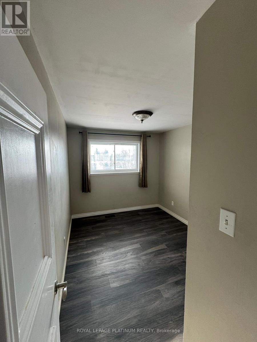 179 Bartley Bull Parkway, Brampton, Ontario  L6W 2K1 - Photo 9 - W12755324