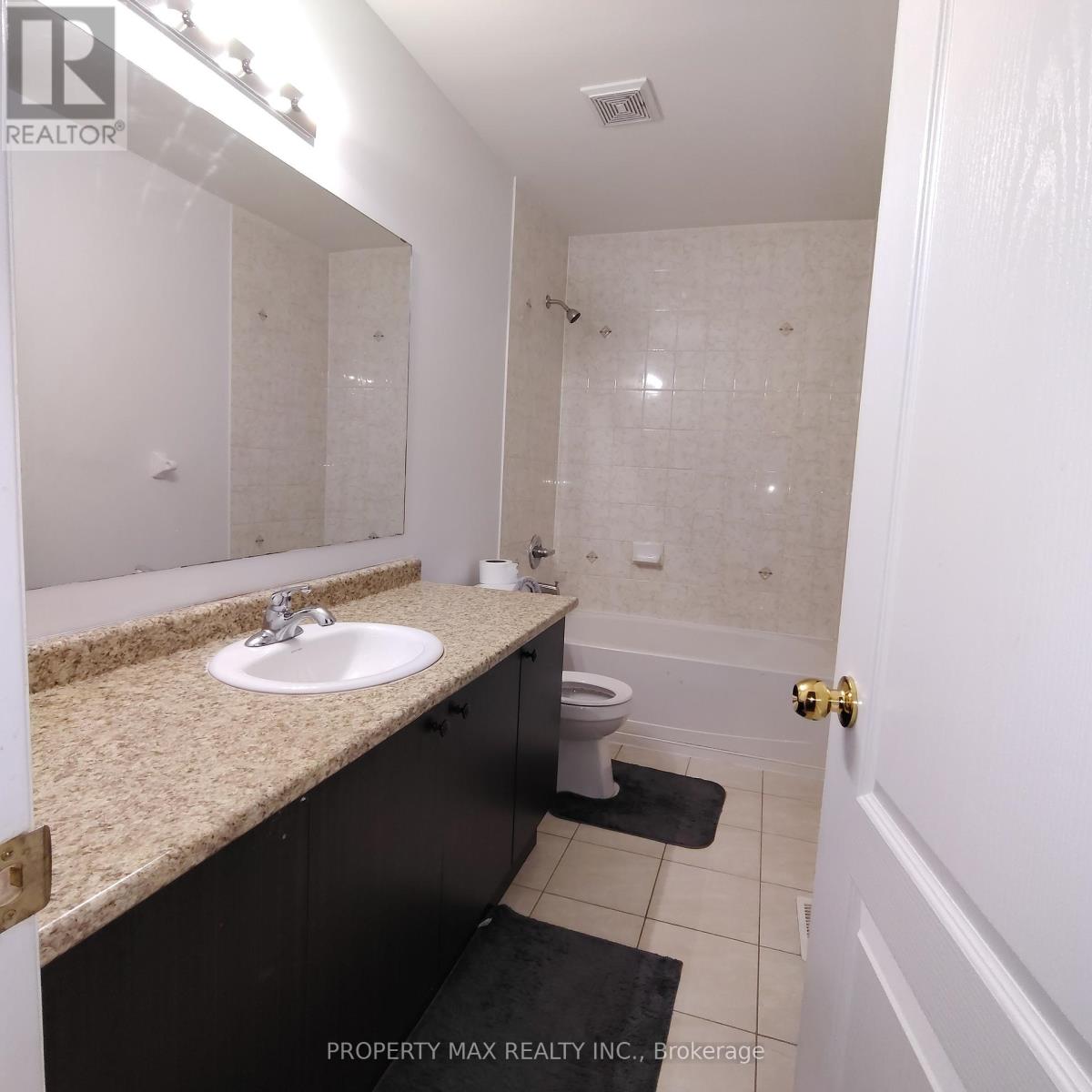 1517 Dusty Drive, Pickering, Ontario  L1X 0C8 - Photo 14 - E12584134