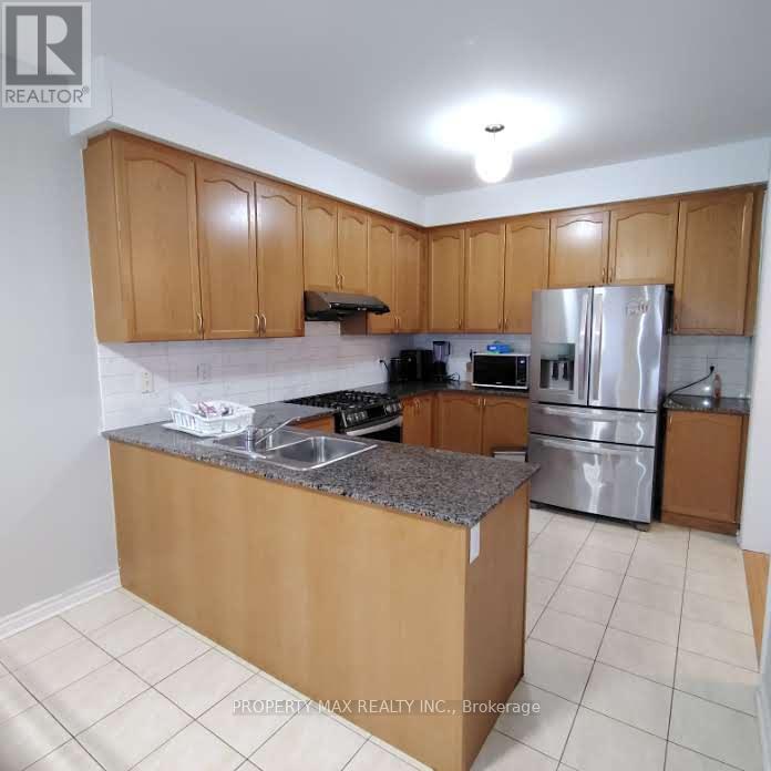 1517 Dusty Drive, Pickering, Ontario  L1X 0C8 - Photo 8 - E12584134